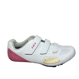 Women’s Garneau cycling shoes size 11